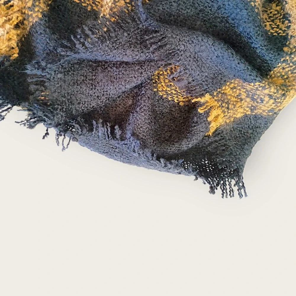 World Market Plaid Cowl Neck Fringe Poncho Navy Mustard Women One‎ Size